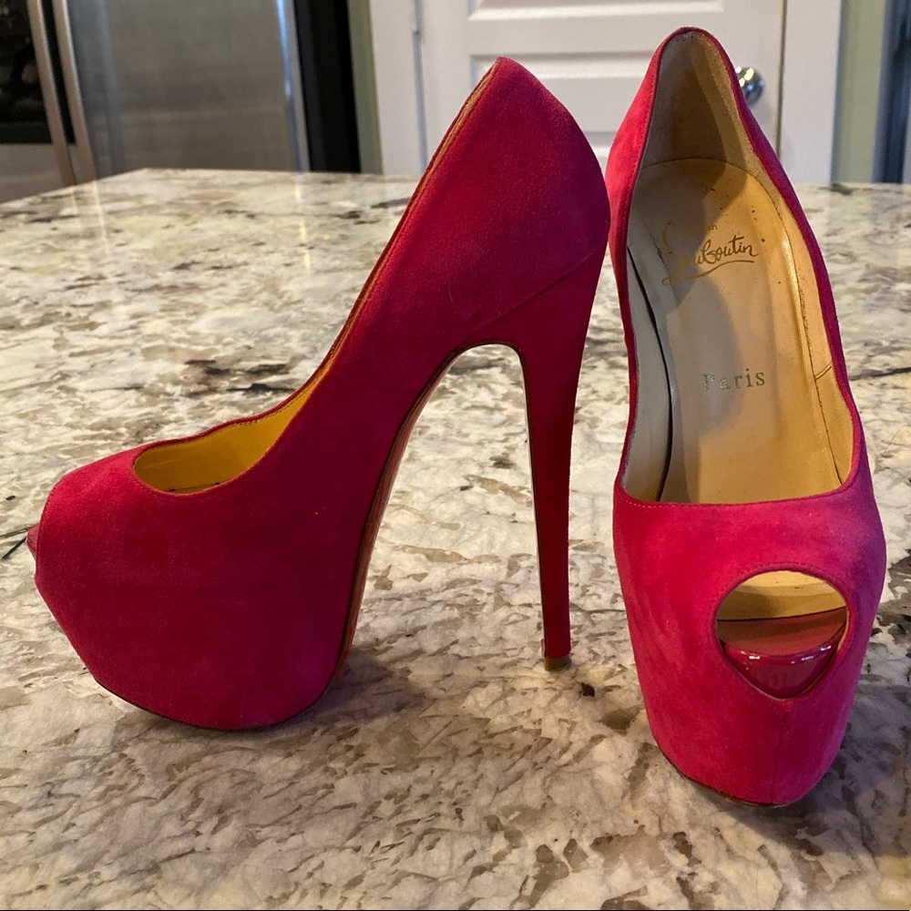 CL Fuchsia Suede Heels